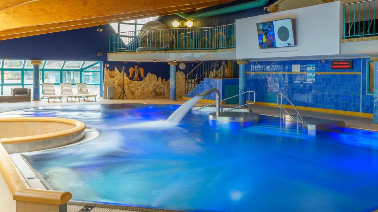 Hotel Aquacity Seasons Poprad Luaran gambar