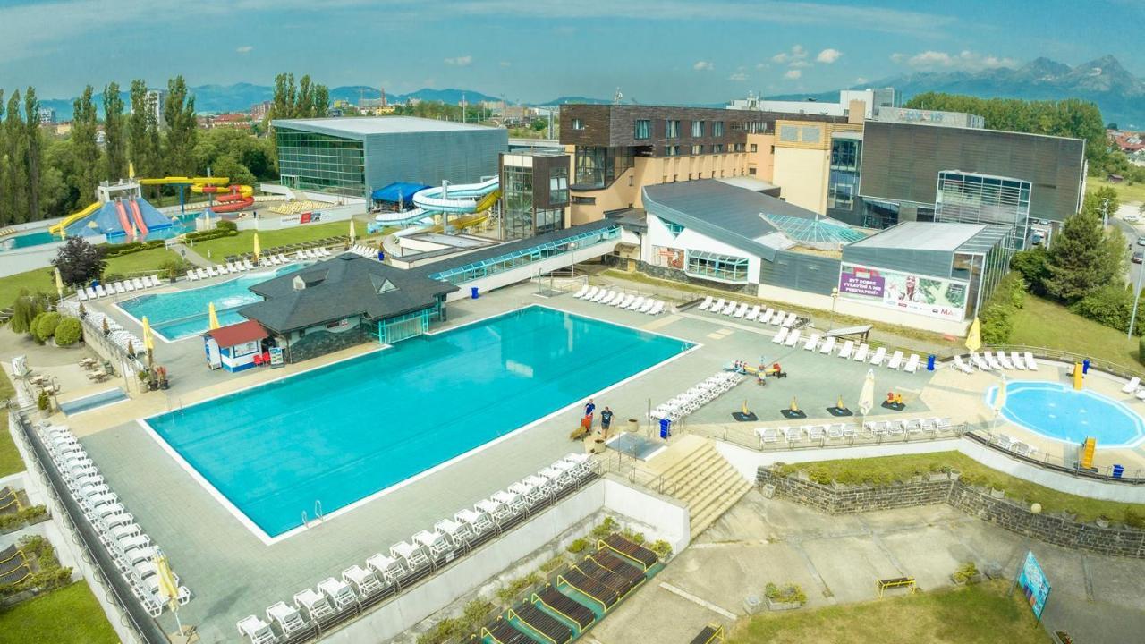 Hotel Aquacity Seasons Poprad Luaran gambar