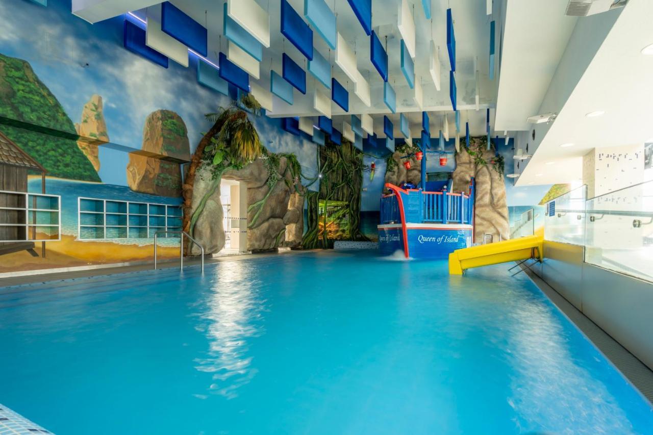 Hotel Aquacity Seasons Poprad Luaran gambar