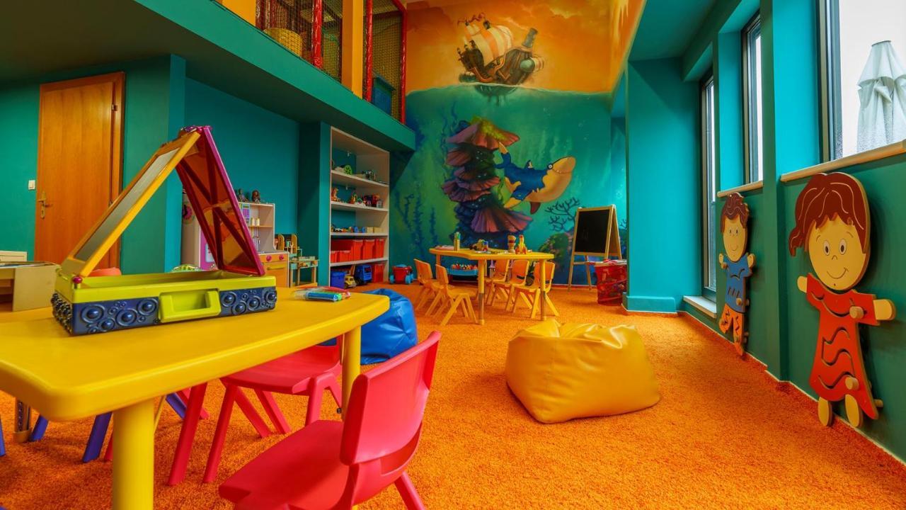 Hotel Aquacity Seasons Poprad Luaran gambar