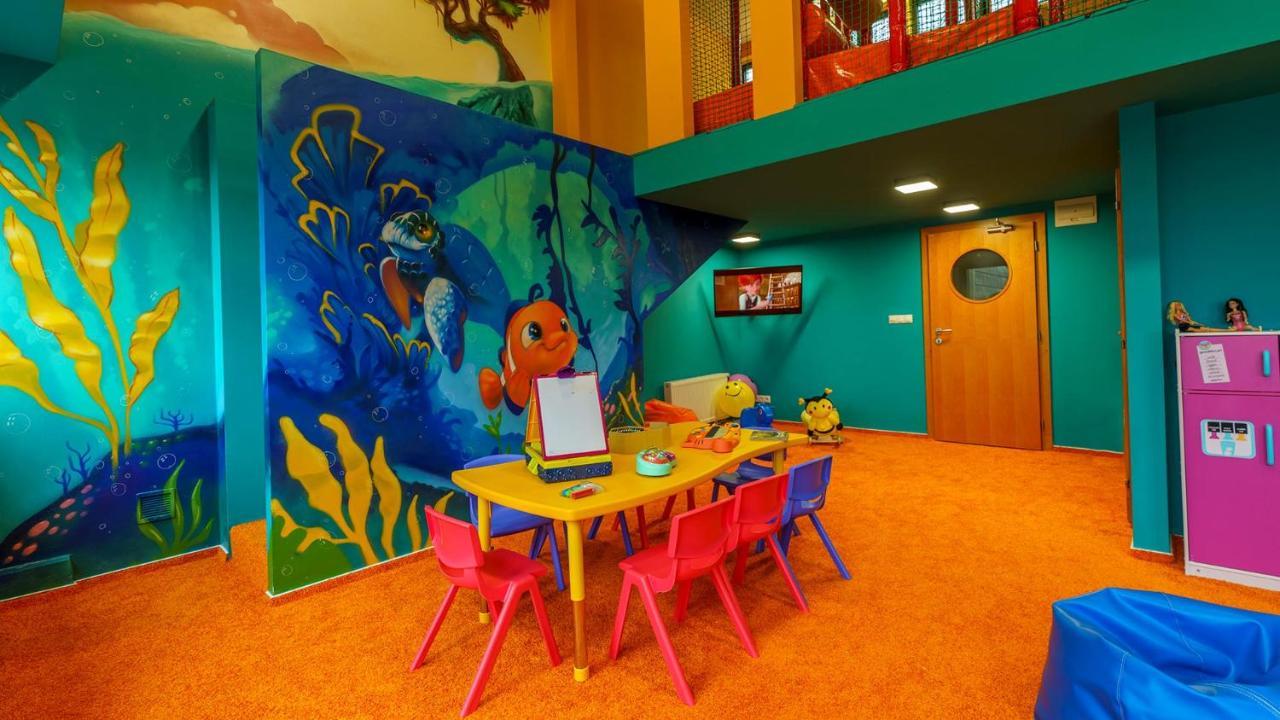 Hotel Aquacity Seasons Poprad Luaran gambar