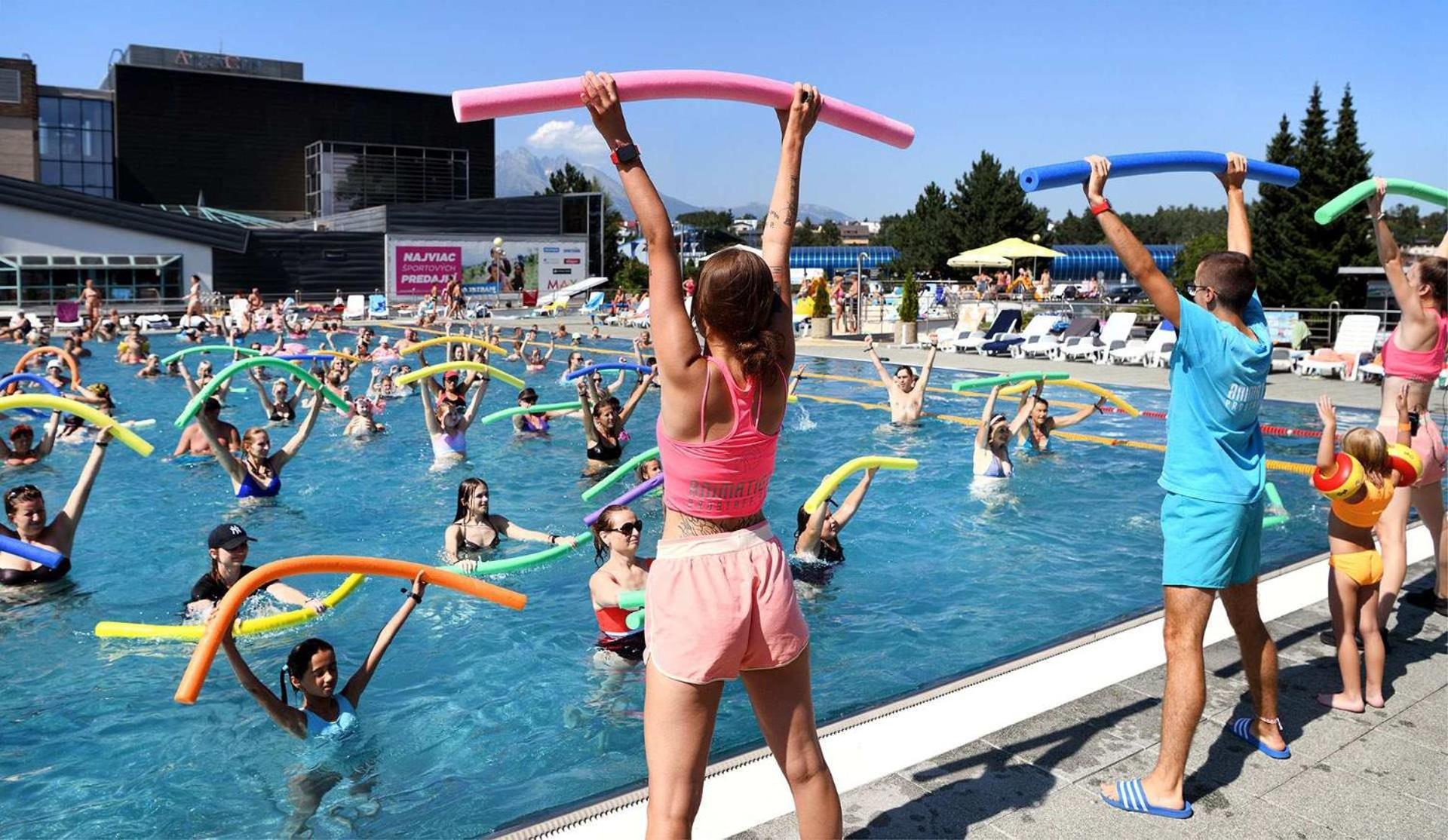 Hotel Aquacity Seasons Poprad Luaran gambar