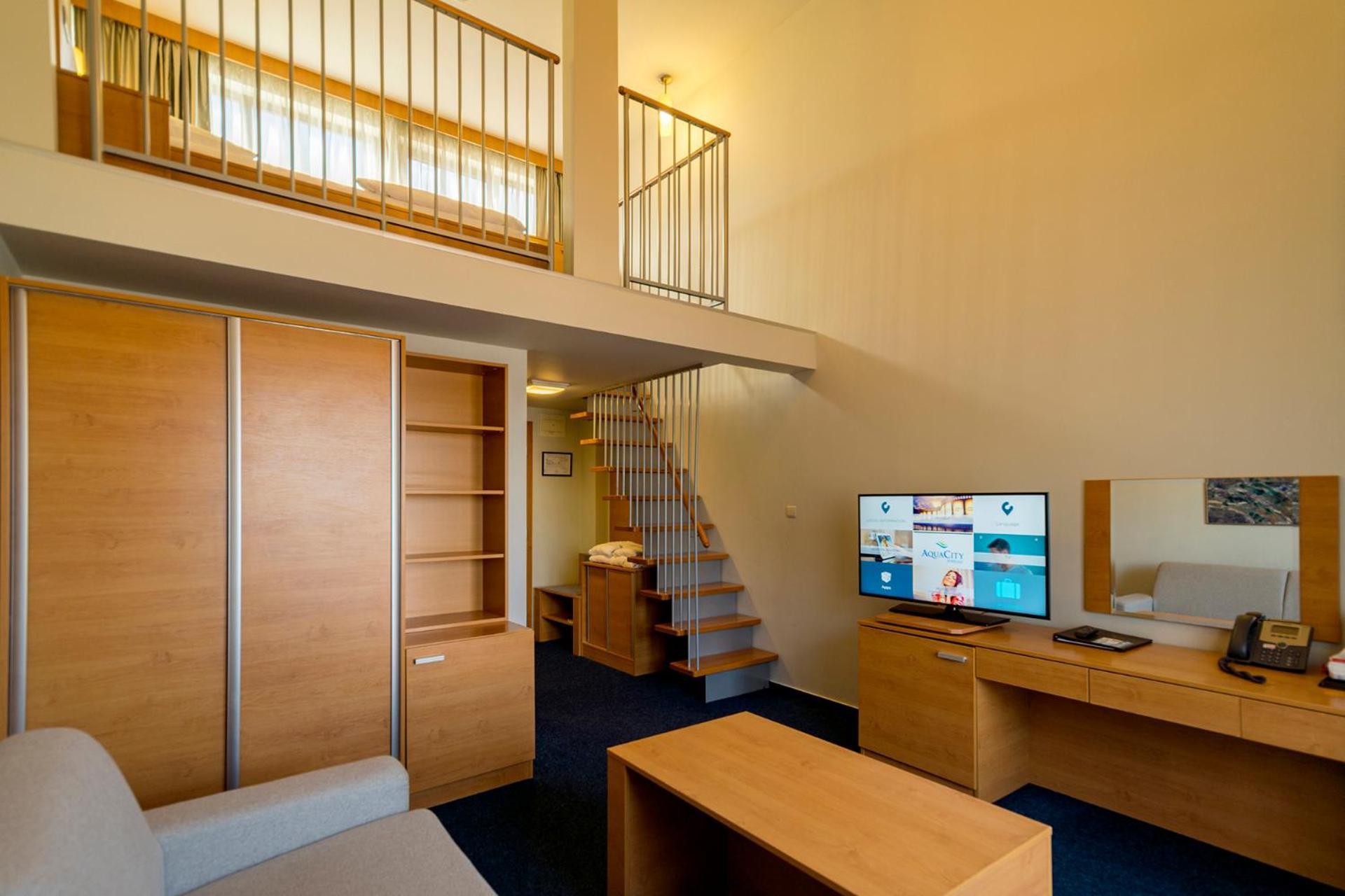 Hotel Aquacity Seasons Poprad Luaran gambar
