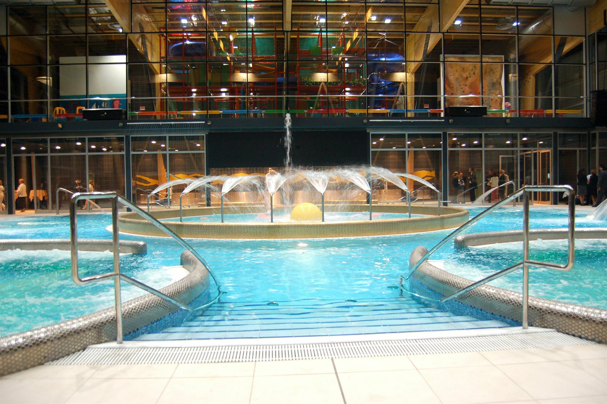 Hotel Aquacity Seasons Poprad Luaran gambar