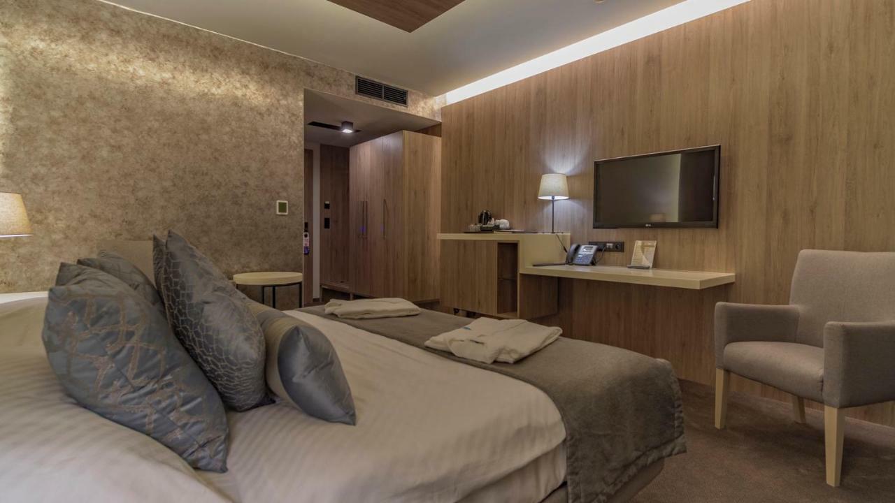 Hotel Aquacity Seasons Poprad Luaran gambar